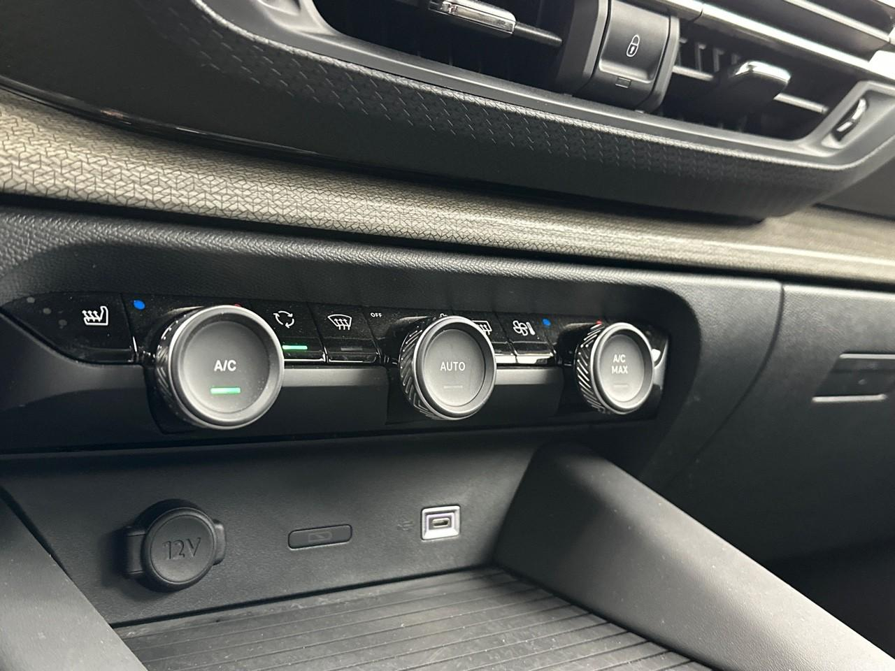 Citroën C5 X hybride rechargeable 225 s&s e-eat8 shine pack — photo 27