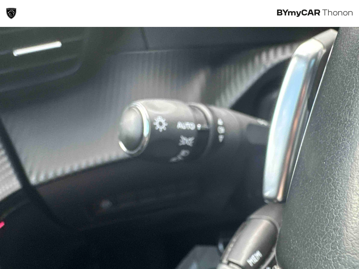 Peugeot 208 PureTech 130 S&amp;S EAT8 — photo 24
