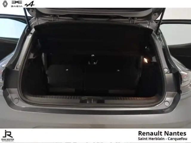 Renault Clio 1.0 tce 90ch evolution — photo 10