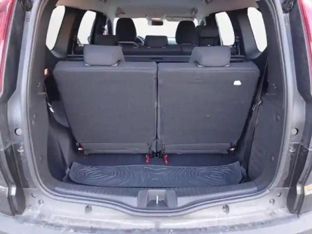Dacia Jogger 1.0 tce 110ch extreme 7 places -24 — photo 4