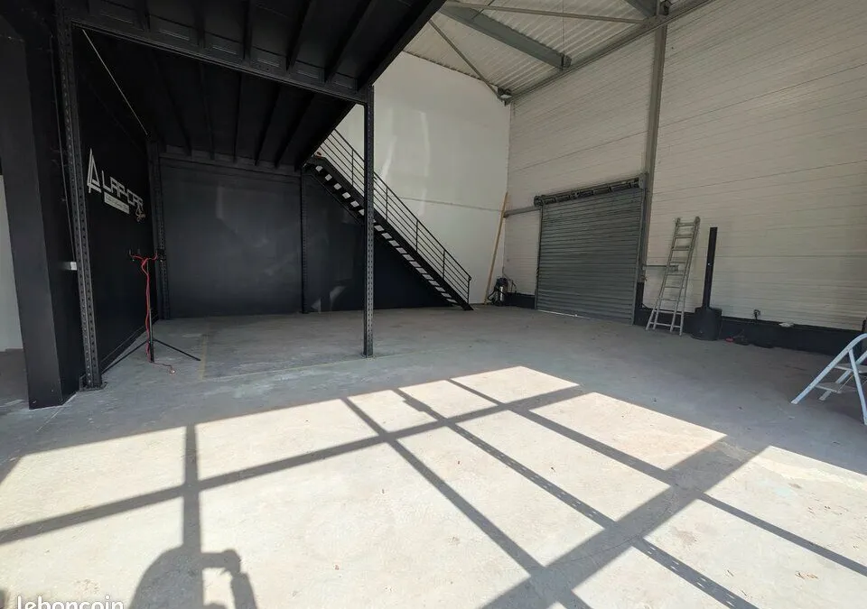 Photo 1