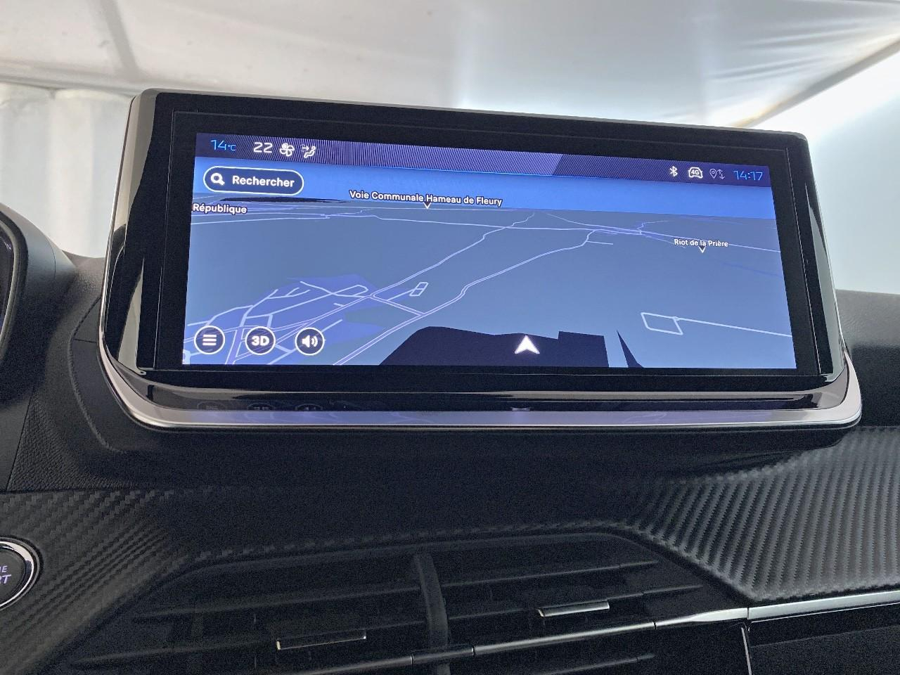 Peugeot 2008 hybrid 145 ch e-dcs6 allure — photo 16
