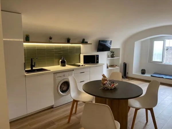 Studio refait à neuf hyper centre ville Ajaccio