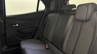 Peugeot 2008 1.2 PureTech 130ch S&S Allure Pack EAT8 — photo 13
