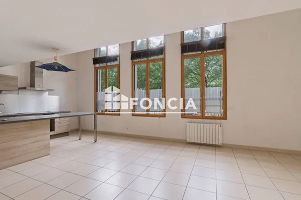 Appartement 4 pièces 100 m²