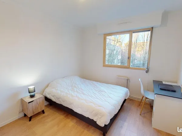 Sublime colocation d'une chambre dans un T5