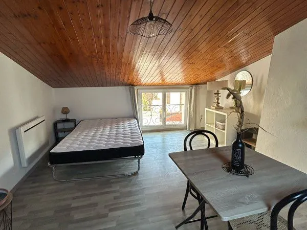 Studio Non Meublé