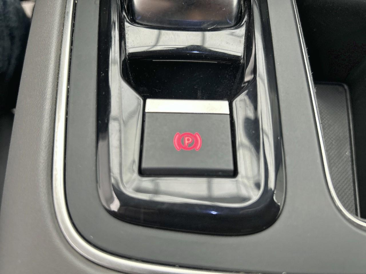 Citroën C5 Aircross hybride rechargeable 225 s&s e-eat8 feel — photo 18
