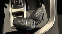 Peugeot 3008 1.2 PureTech 130ch S&S GT EAT8 — photo 16