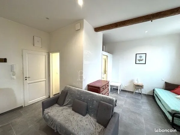 Studio 1 pièce 34 m²