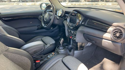 Mini Mini 1.5 Cooper 136 BVA - Edition Greenwhich – 2020 – 22287 km – Essence – Boîte Automatique — photo 14