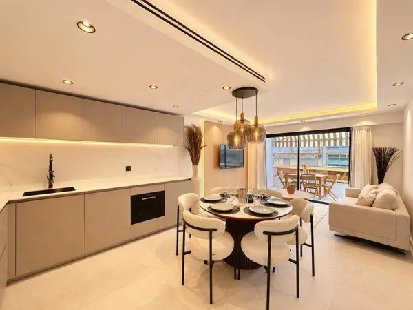 Appartement 4 pièces 81 m²