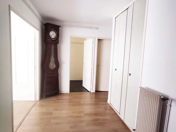 Appartement lumineux T3, proche centre ville