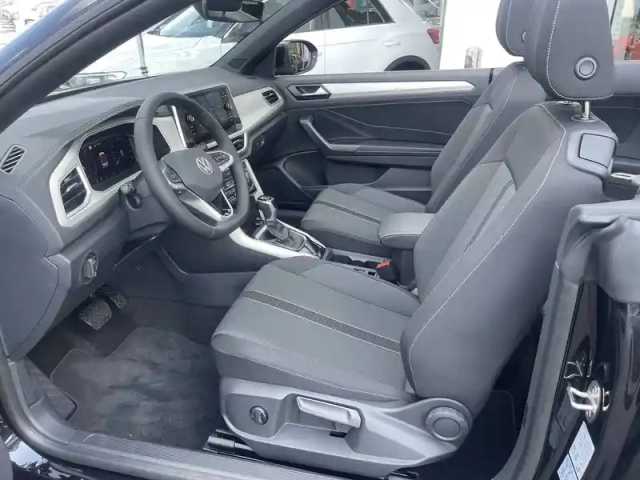 Volkswagen T-Roc cabriolet 1.5 tsi evo2 150 start/stop dsg7 — photo 21
