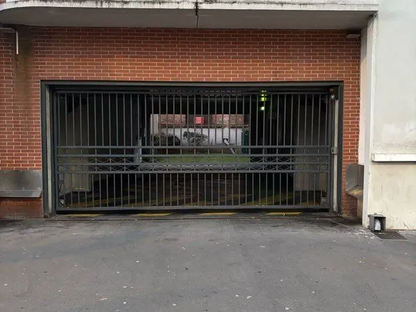 Parking sécurisé sous-sol - Jean-Jaurès / Dupuy - Toulouse centre