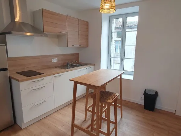 Studio 1 pièce 20 m²