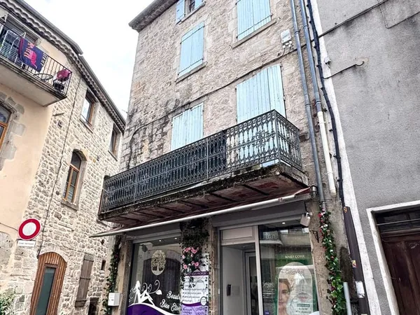 Immeuble de rapport 146 m²