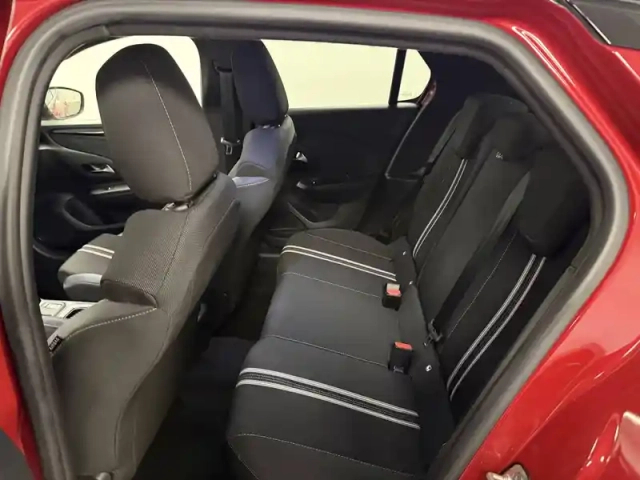 Opel Corsa 1.2 turbo 130 ch bva8 — photo 11