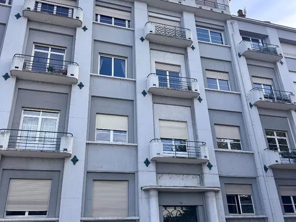 VIENNE sous-préfecture - Vue sur Rhône - Appartement de caractère - 134 m² - 6 pièces