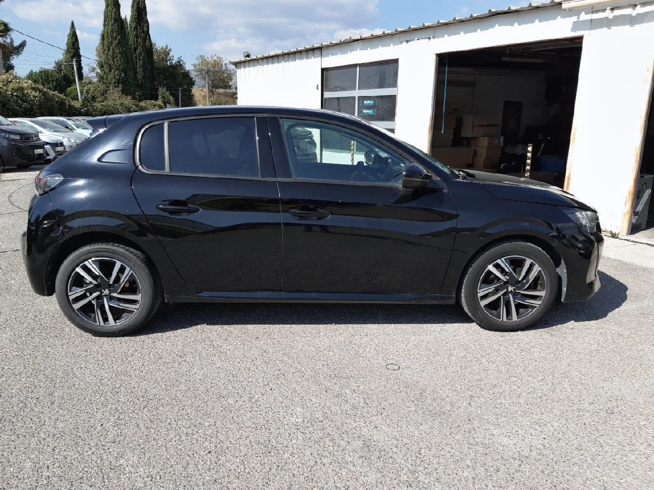 Peugeot 208 puretech 100 s&s bvm6 allure — photo 10
