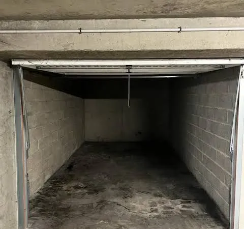 Stationnement Location Sillans 100€