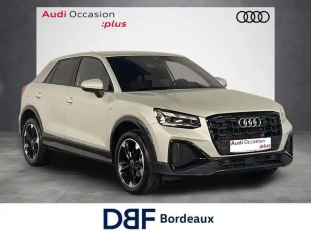Audi Q2 35 tfsi 150 s tronic 7 s line — photo 6