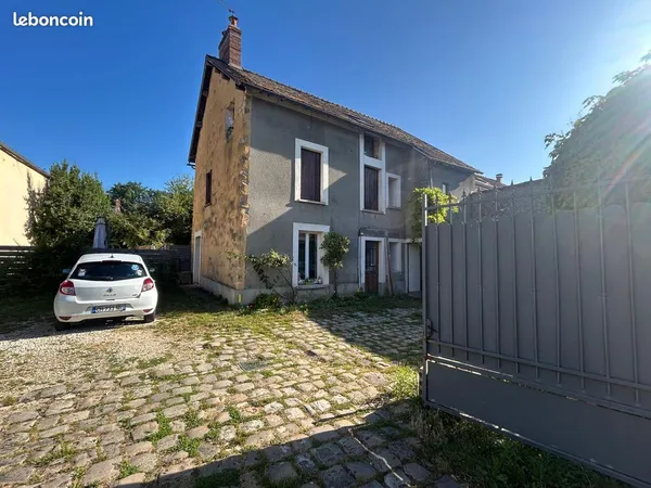 Duplex 3 pièces avec jardinet