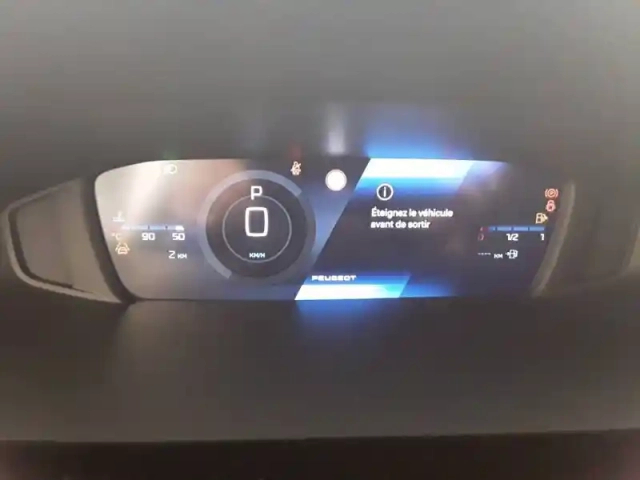 Peugeot 308 sw hybrid 145 e-dcs6 — photo 32