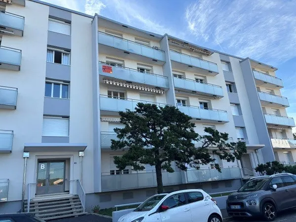 MONTELIMAR Appartement type 4 au 2ème Etage