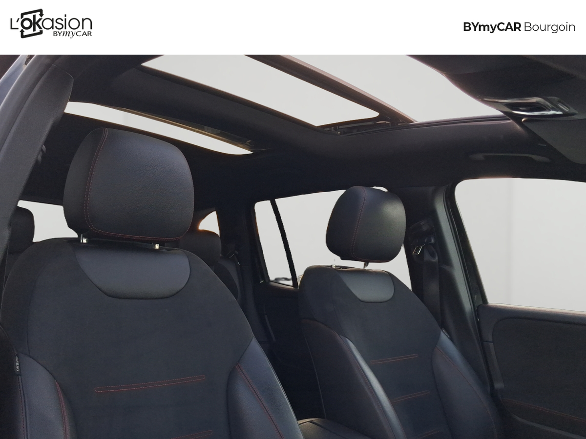 Mercedes GLB 200 7G-DCT — photo 19