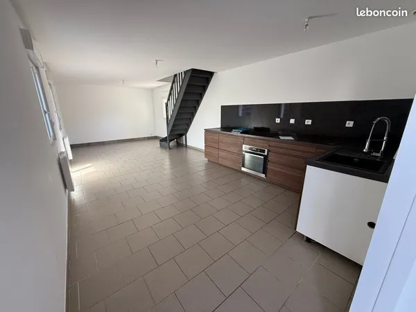 À louer Maison, T4 100 m²