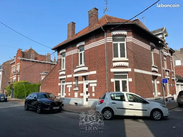Immeuble 136 m²