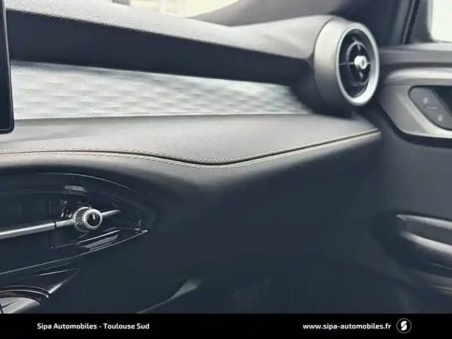 Alfa Romeo Tonale 1.3 hybride rechargeable phev 280ch at6 e-q4 — photo 92