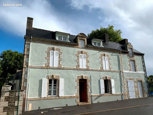 Immeuble 13 pièces 380 m²