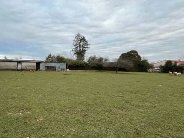 Terrain 2170 m²