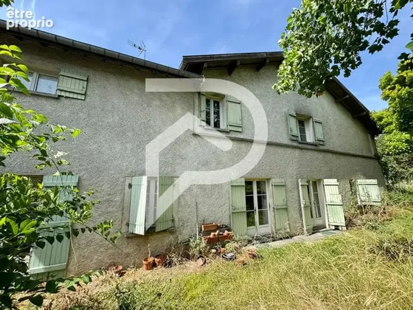 Maison Wassy 7 pièces