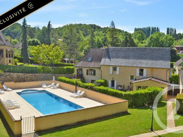 Maison 15 pièces 350 m²