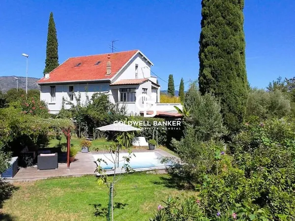 Maison 6 pièces 154 m²