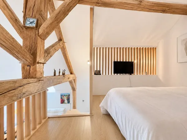 Maison 6 pièces 231 m²