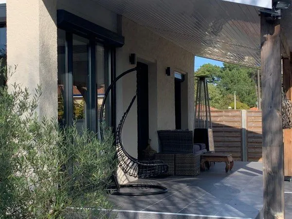 Maison, entièrement rénovée