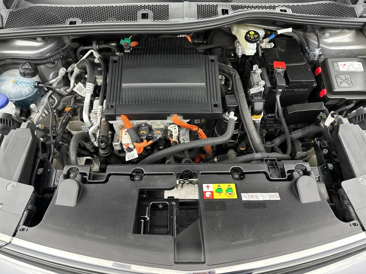 Opel Mokka electrique 136 ch & batterie 50 kwh elegance — photo 13