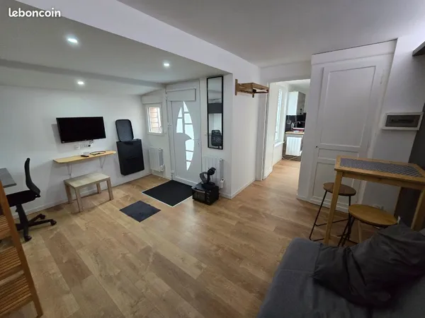 Studio meublé