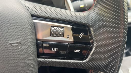 DS DS7 2.0 BlueHDi 180 EAT8 - Performance Line Plus – 2019 – 141642 km – Diesel – Boîte Automatique — photo 9