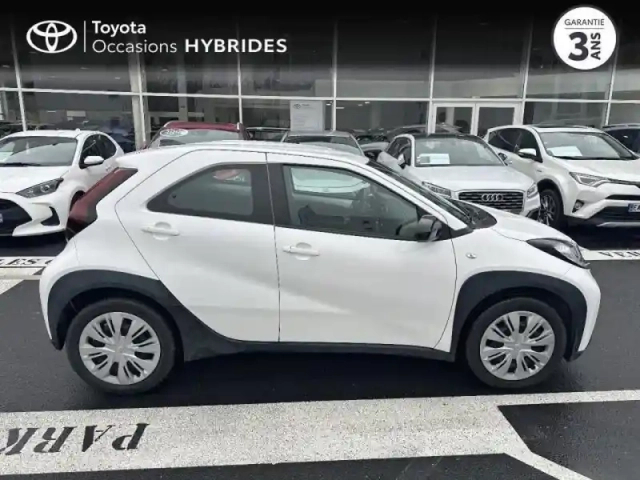 Toyota Aygo X 1.0 vvt-i 72ch dynamic s-cvt pack zen — photo 2