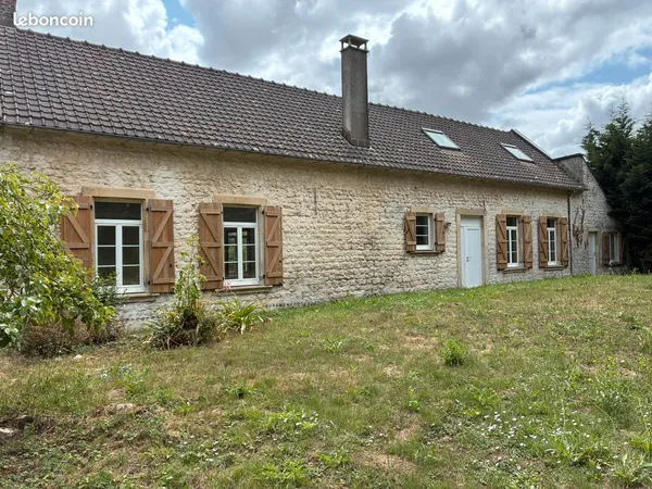 A louer maison F4