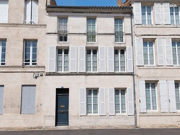Maison 5 pièces 200 m²