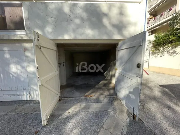 Stationnement Vente Toulon   123€