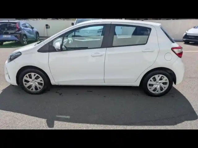 Toyota Yaris 110 vvt-i france 5p rc18 — photo 2