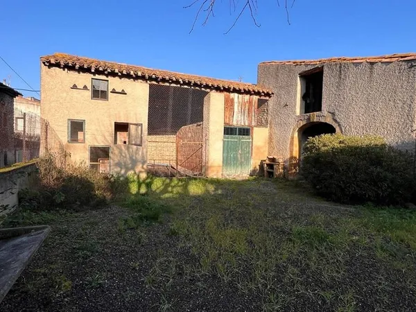Propriété agricole 60 m²