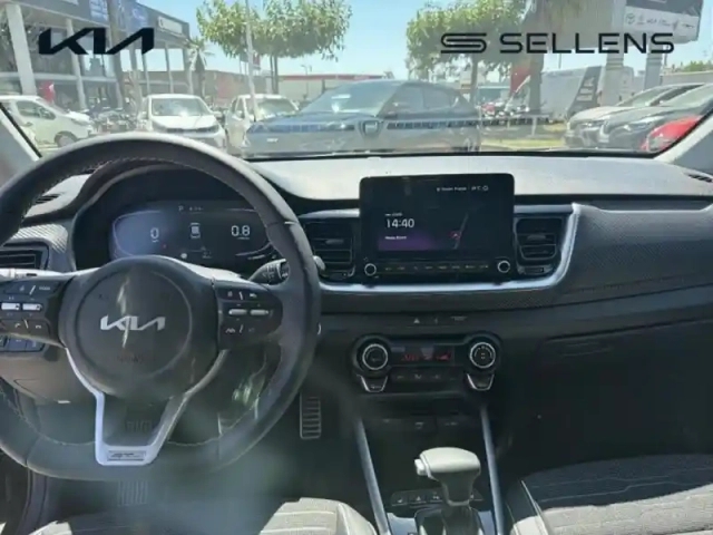 Kia Stonic 1.0 t-gdi 100ch gt line dct7 — photo 8